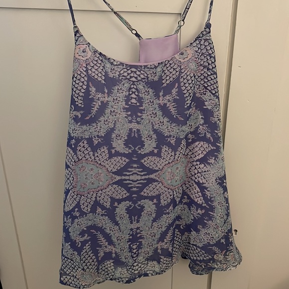 Show me your mumu tank top - Picture 4 of 6